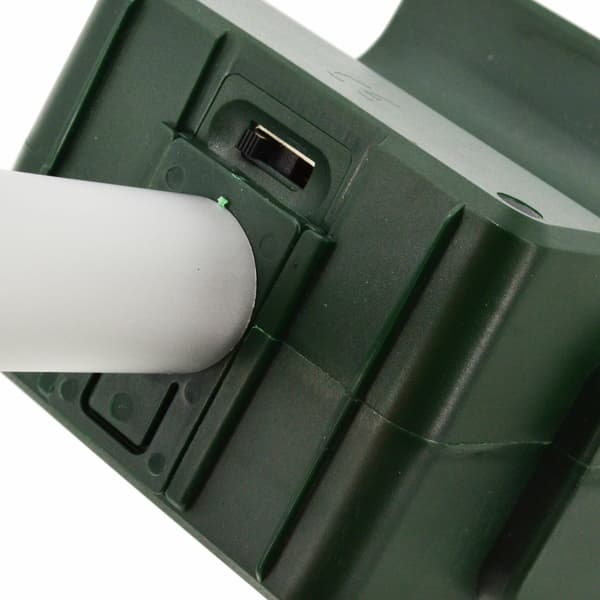 AWTOOLS ULTRALYDSAVSKÄRARE MED RÖRELSESENSOR SOLO