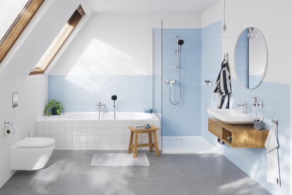 Grohe Dice krom väggmonterad badkarsblandare