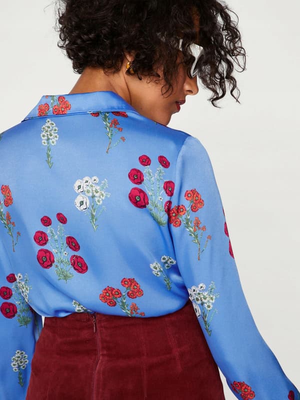 EDITED DAMEBLÅ BLOMSTERSKJORTE 40 WYH