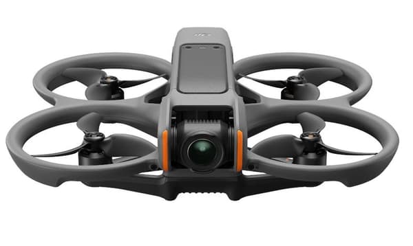 DJI Avata 2 Fly More Combo -drooni (kolme akkua)