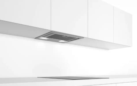 Bosch DLN 53AA70 emhætte i rustfrit stål, 302 m³/t, LED