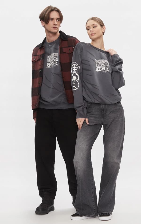 REEBOK UNISEX GRÅ SWEATSHIRT MED PRINT M 0A6C2_A* BAGGRUNDE