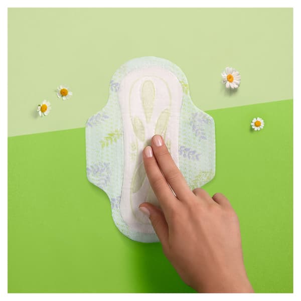 Naturella Ultra Maxi bindor med vingar, 8 st.