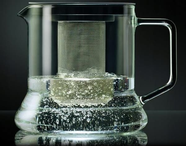 Kande 1,8L med glas teinfuser til urtete
