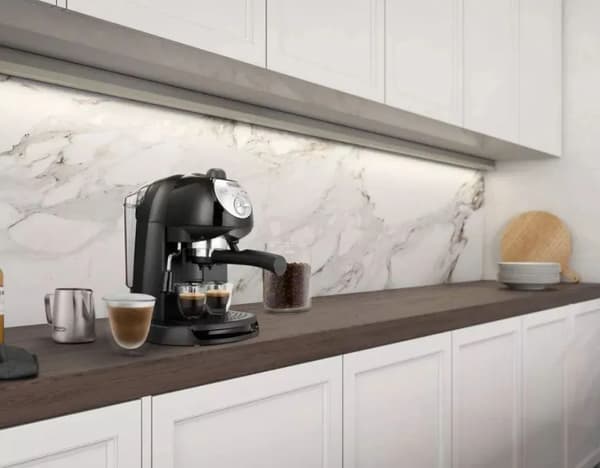 DELONGHI EC 201.CD.B TRYKKAFFEMASKINE SORT 1100W