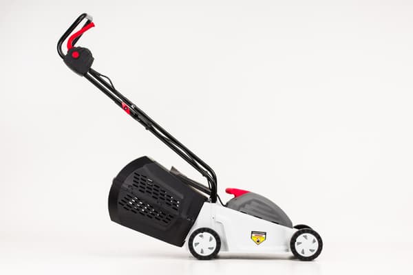 NAC ELGRÄSKLIPPARE 1200W 32CM INDUKTIONSMOTOR