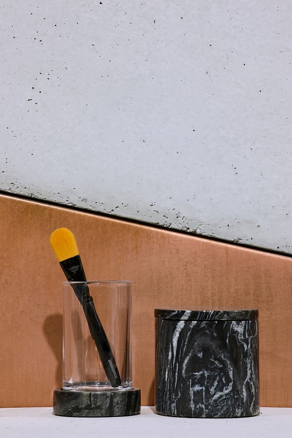 Q-BATH PREMIUM DECOR 1527 kosmetikbehållare svart grå marmor