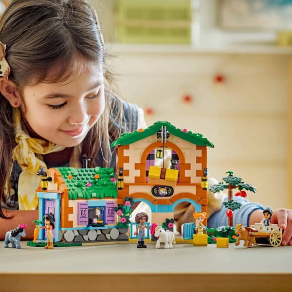 LEGO Friends 42654 Ponyranch og stald