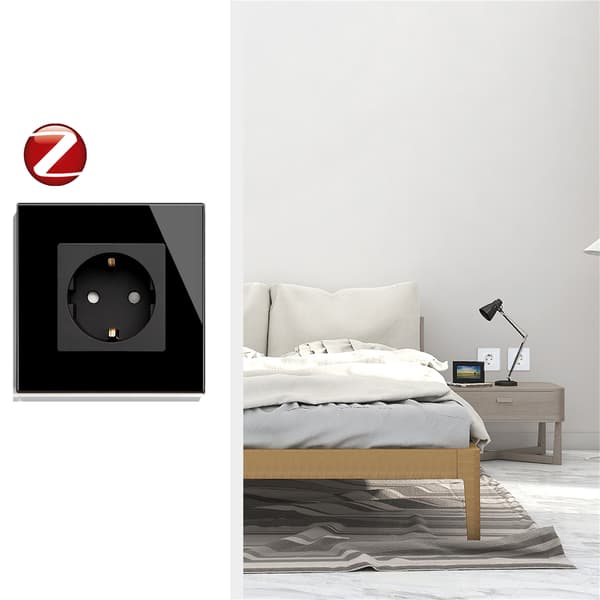 ZigBee TUYA Älypistorasia + RTX-lasikehys musta