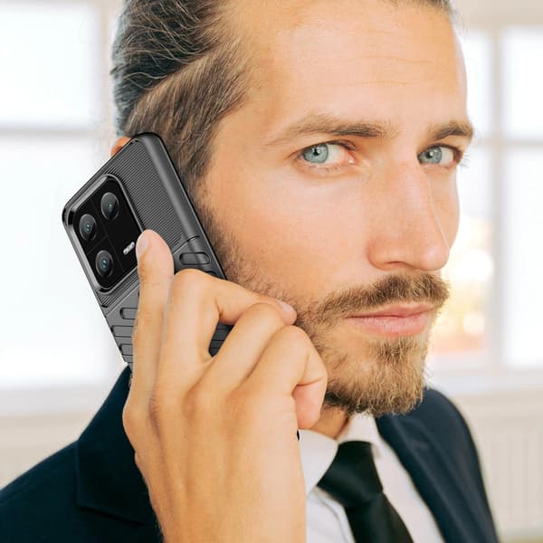 Thunder Case -kotelo Xiaomi 13 Prolle, silikonisuojus, musta