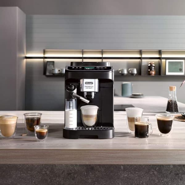 DeLonghi ECAM 310.60.B espressomaskine, 15 bar, sort