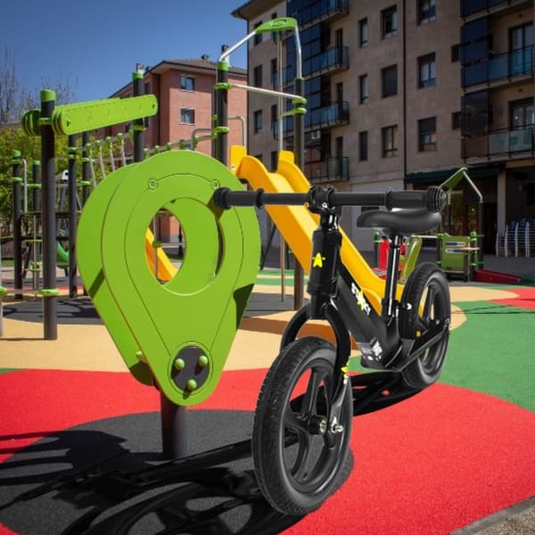 Sort løbecykel, 12” hjul, stærk stel, let børnecykel