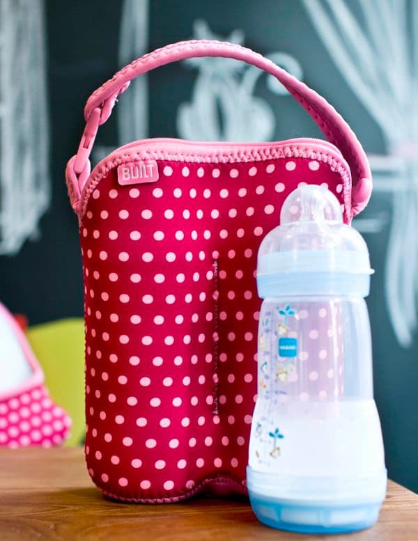 BUILT Bottle Buddy - Termos med dubbla flaskor (babyrosa miniprickar)