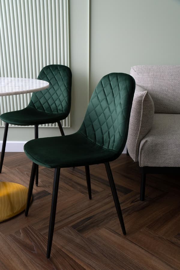 Orlando Velvet Mörkgrön sammetsstol