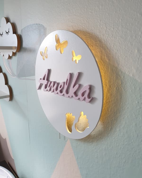Tulajka natlampe med navn