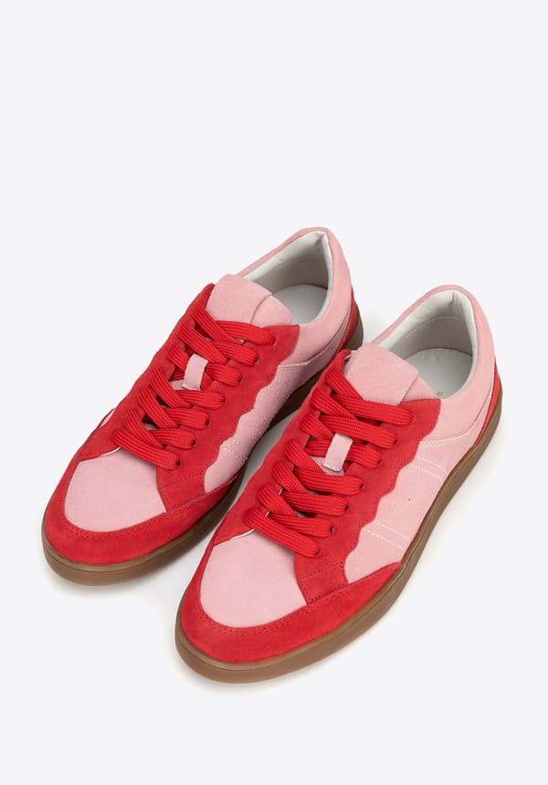 Wittchen Dames Ruskindssneakers med Kontrasterende Pink og Røde Elementer