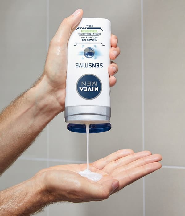 048059 NIVEA Sensitive Duschgel 250 ml