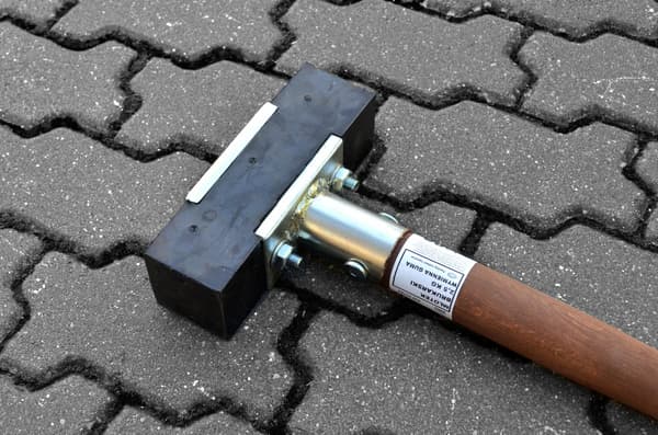 AWTOOLS KIVITYSALA 2,5 KG VAIHDETTAVA KUMIOSA