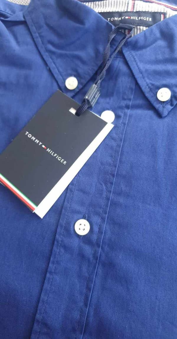Tommy Hilfiger blå herreskjorte i regular fit, størrelse M