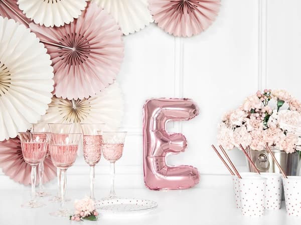 Foliebalolong bokstaven E 35 cm roséguld