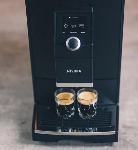 NIVONA CafeRomatica 791 espressokone, mattamusta