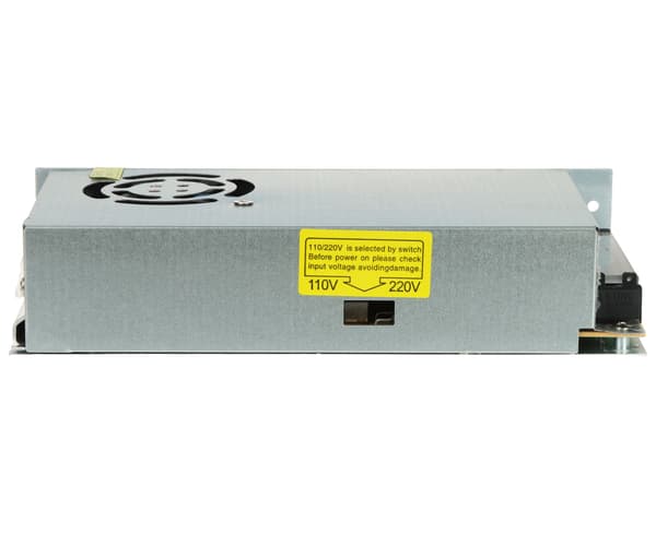 HAKKURIVIRTALÄHDE 12V/15A/P