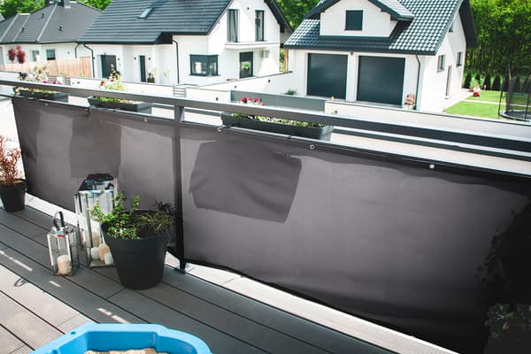 Polyester balkongtak 1x7m mörkgrå