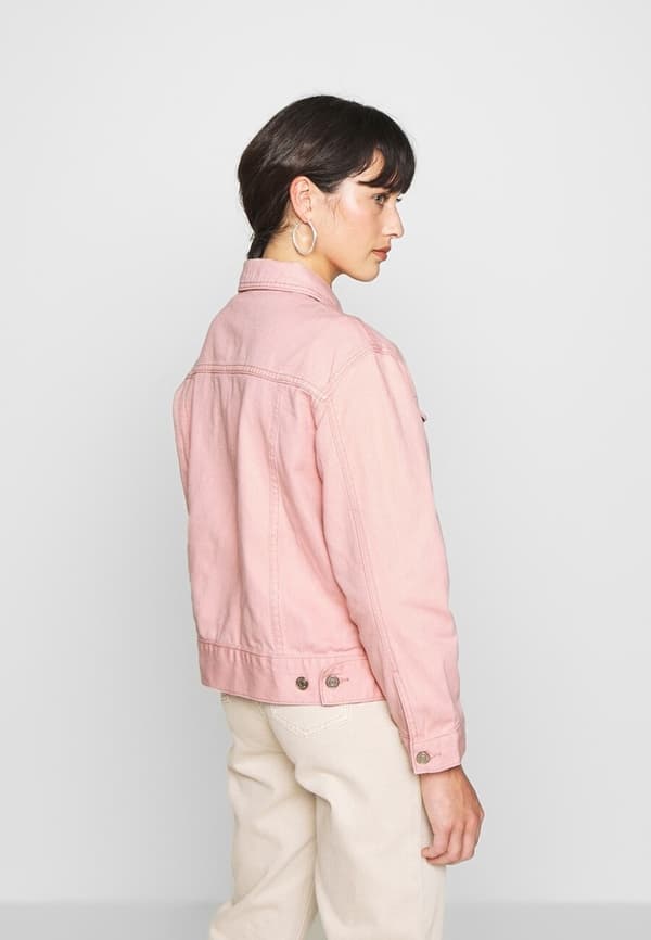 MISSGUIDED DENIMJAKKE TIL SMALL PASSER 34 2Z7D3*