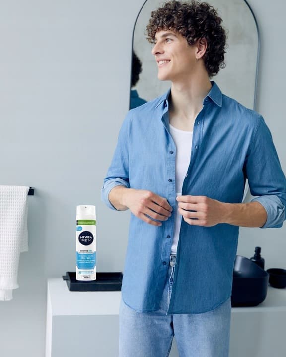 065434 NIVEA Sensitive Kølende Barbergel 200 ml