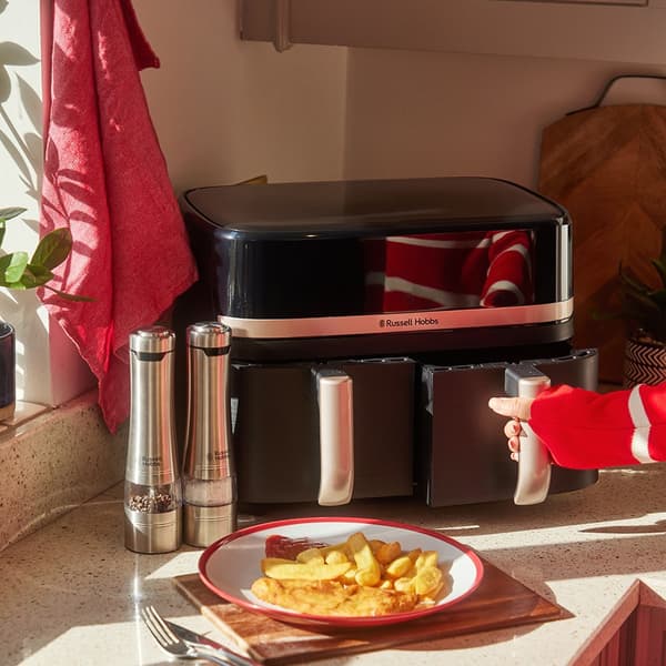 RUSSELL HOBBS 27680-56 Ilmakeitin