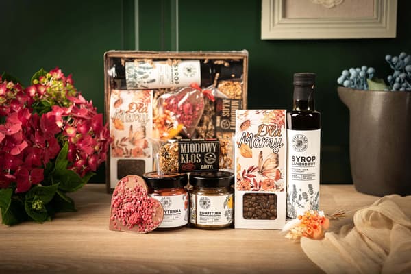 Kurv gavesæt til Mors dag - Sæt kaffe slik marmelade
