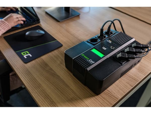 Green Cell UPS06 AiO 600VA 360W sort nødstrømforsyning