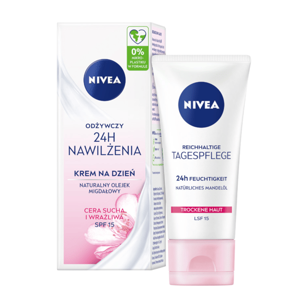 935540 NIVEA 24h kosteuttava ravitseva päiväkermo SPF 15