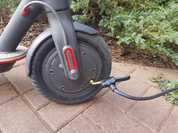 Förlängning för däckpåfyllningsventil