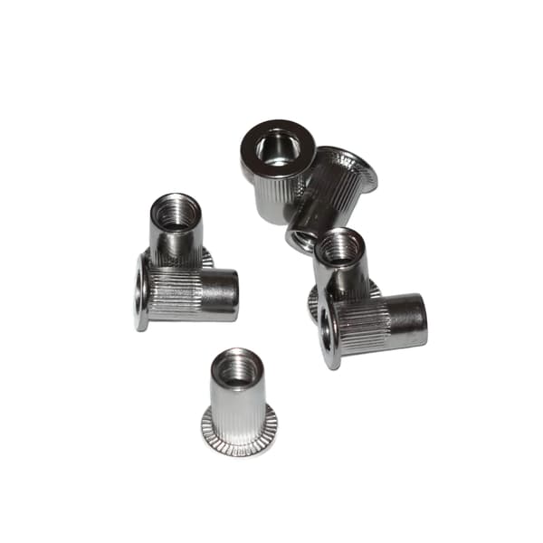 Rostfria cylindriska nitmutter A2 M6x16. 20 st. Klämområde 3-4,5 mm
