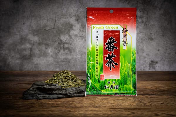 Japansk grön te Bancha 60 g sen skörd originalförpackning