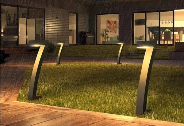 4x MODERNA SOLARGELASTNINGAR VATTENTÄTA FÖR TRÄDGÅRDSLAMPOR FÖR PLASTNING I TRÄDGÅRDEN