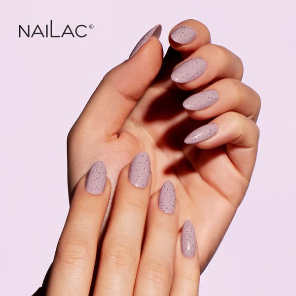 #390 NaiLac Hybrid -kynsilakka 7ml