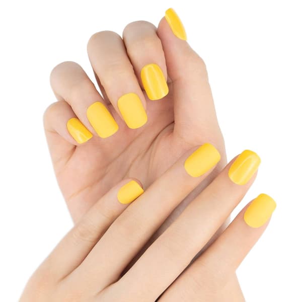 PRESS ON NAILS TIPS 72 GULA, GLASSIGA OCH MATT KLASSISKA