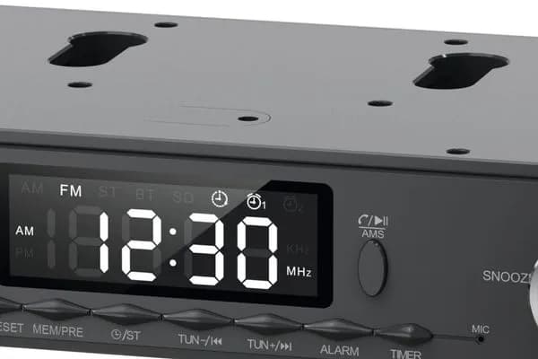 Keittiöradio FM Bluetooth Technisat KitchenRadio ripustettu keittiöön