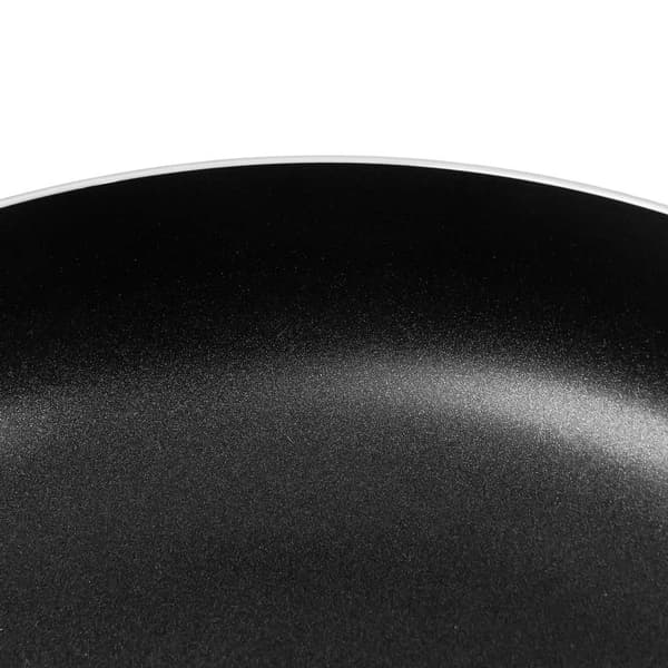 Mega-M alumiinipannulla ei-tarttuvalla pinnoitteella 26 cm