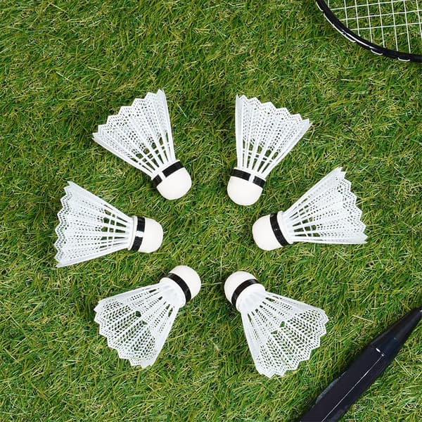 Sulkapallosetti 8 sulkapalloa 61 cm 12 kpl