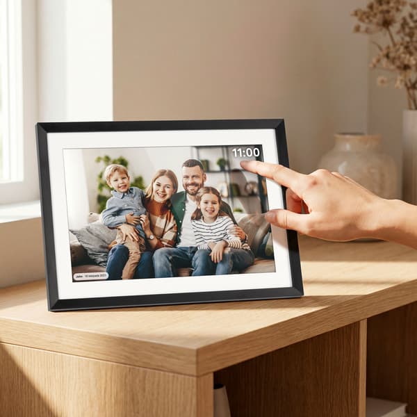 Kruger&Matz FRAMEO WiFi 10,1" digitaalinen kuvakehys taustavalolla