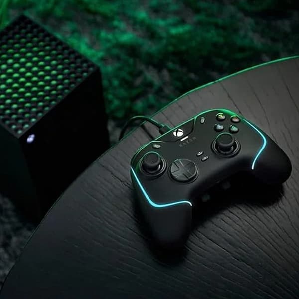 Razer Wolverine V2 Chroma Spilcontroller til Xbox og PC Sort - Ny stand
