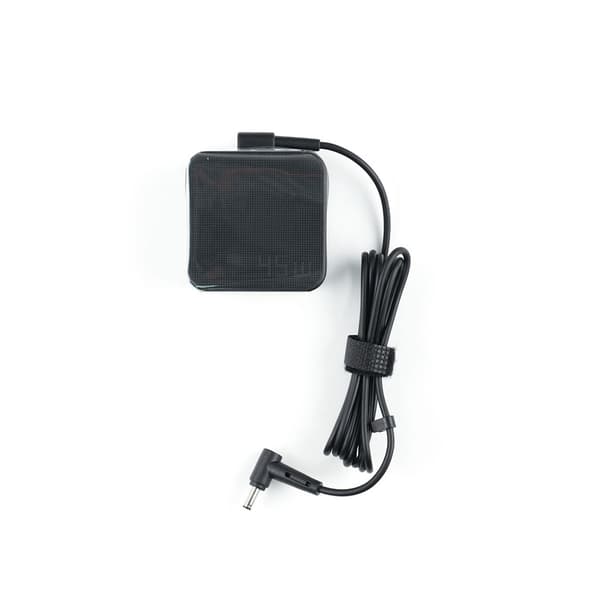 ASUS AC-sovitin 45W / 19V / 2,37A / 4mm / EU