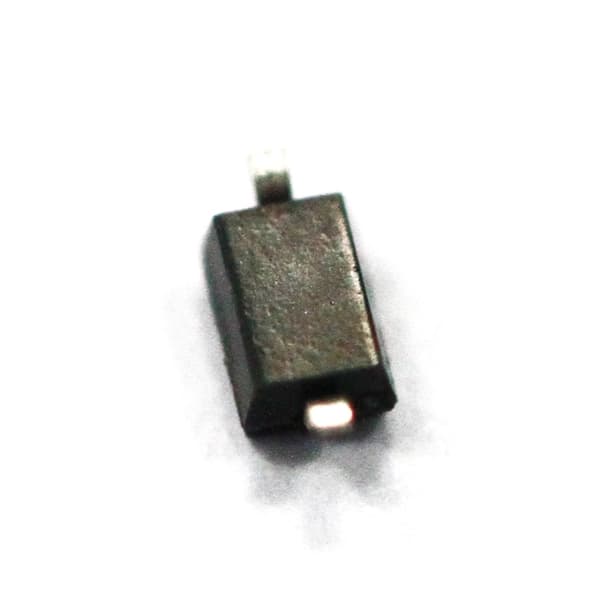 iPad 2/3/4/Mini/Mini 2 Taustavalo IC D8228
