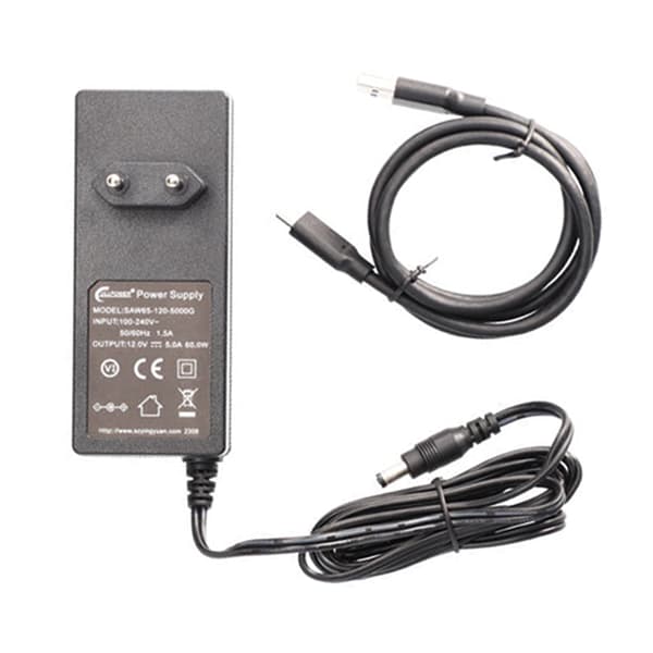 USB-monisovitin 9 USB-A- ja USB-C-liitännällä (60W)