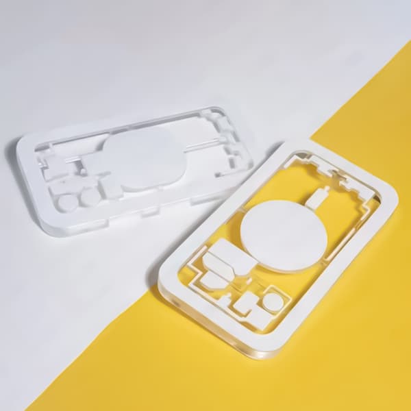 Form til adskillelse af lasermaskine bagside til iPhone 12
