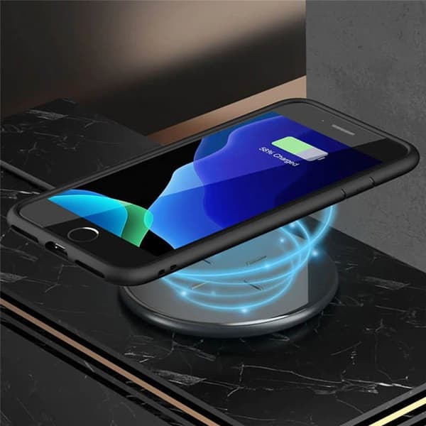 SUPCASE UB Style cover til Apple iPhone SE 2022