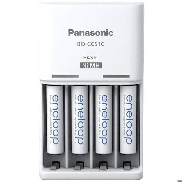 NiMH oplader med Panasonic Basic BQ-CC51 + 4x eneloop AAA